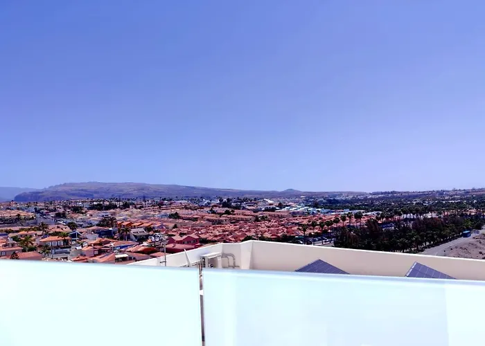 Villasroyale Rex - No Steps, Easy Access, Heated Pool & Bbq Meloneras