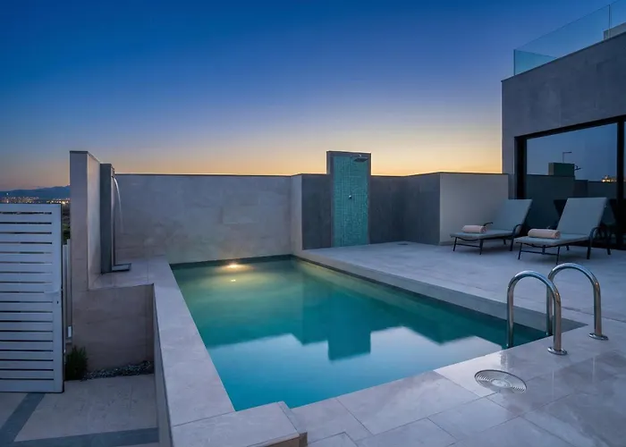 Villasroyale Rex - No Steps, Easy Access, Heated Pool & Bbq 빌라 멜로네라스