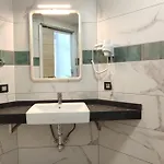 فيلة Villasroyale Rex - No Steps, Easy Access, Heated Pool & Bbq