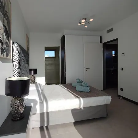 Villasroyale Rex - No Steps, Easy Access, Heated Pool & Bbq * Meloneras