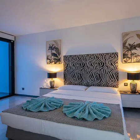 فيلة Villasroyale Rex - No Steps, Easy Access, Heated Pool & Bbq *